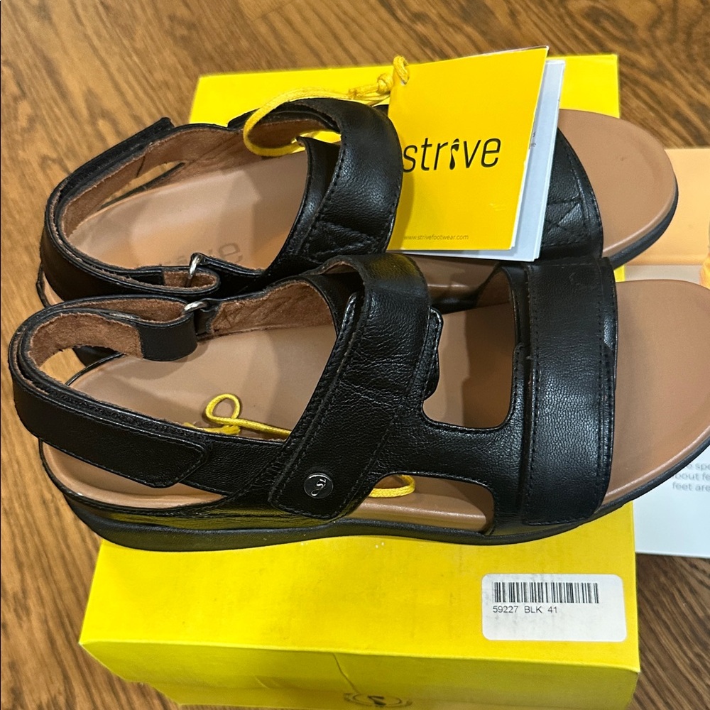 New Black leather sandals by Strive